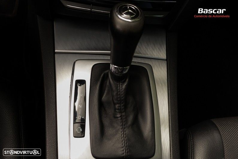 Mercedes-Benz E 250 CDI Avantgarde BE Auto. - 37