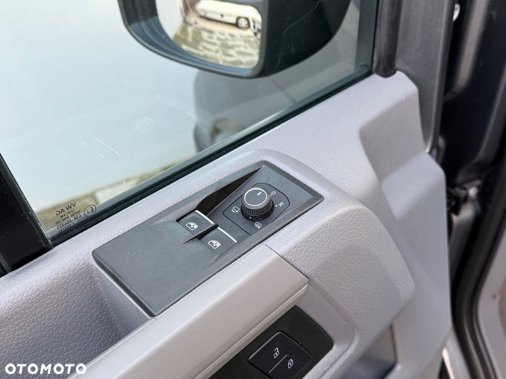 Volkswagen Crafter - 21