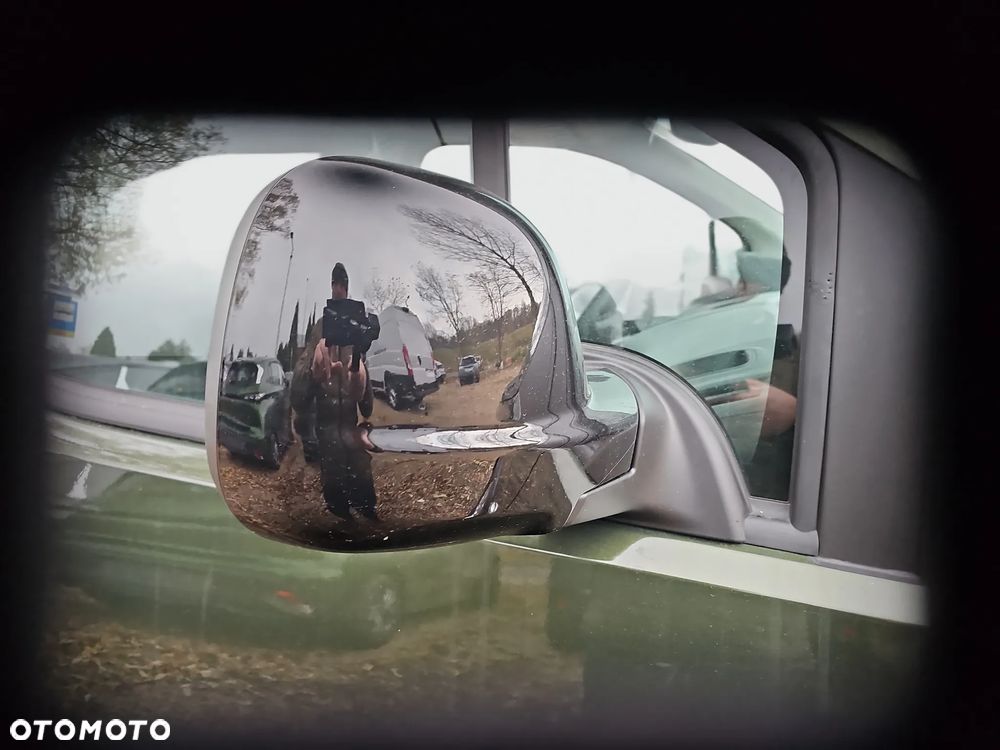 Peugeot Rifter MPV 1.5 BlueHDI Allure S&S N1 - 16