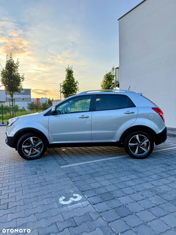 SsangYong/KGM Korando 2.2 e-XDi 220 2WD Crystal - 14
