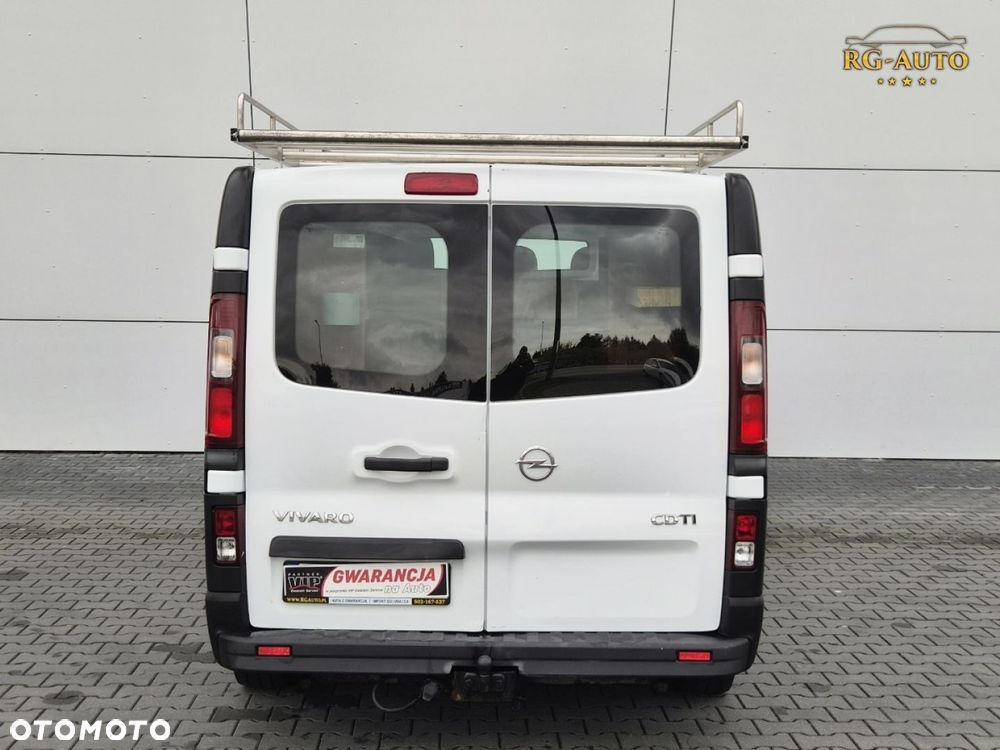 Opel Vivaro - 8