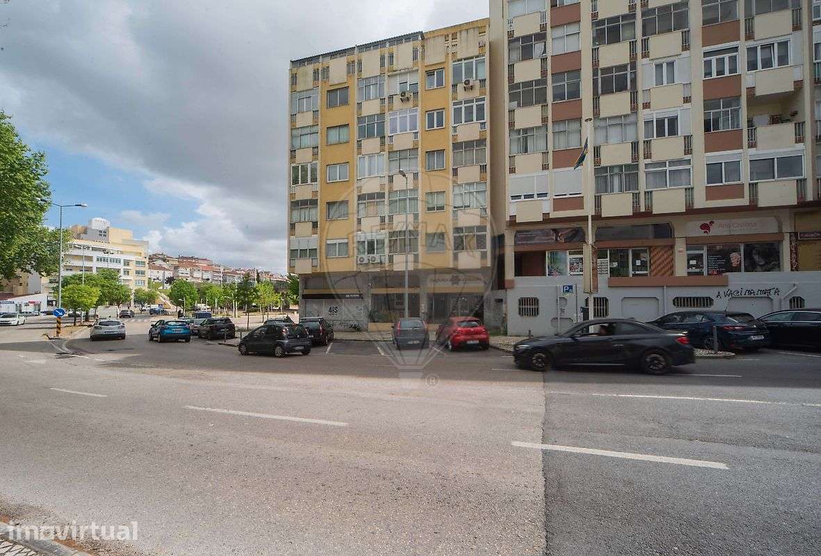 Apartamento T2 para arrendamento - Grande imagem: 2/24