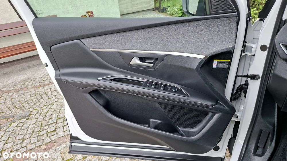 Peugeot 3008 BlueHDi 130 Stop & Start Allure - 35