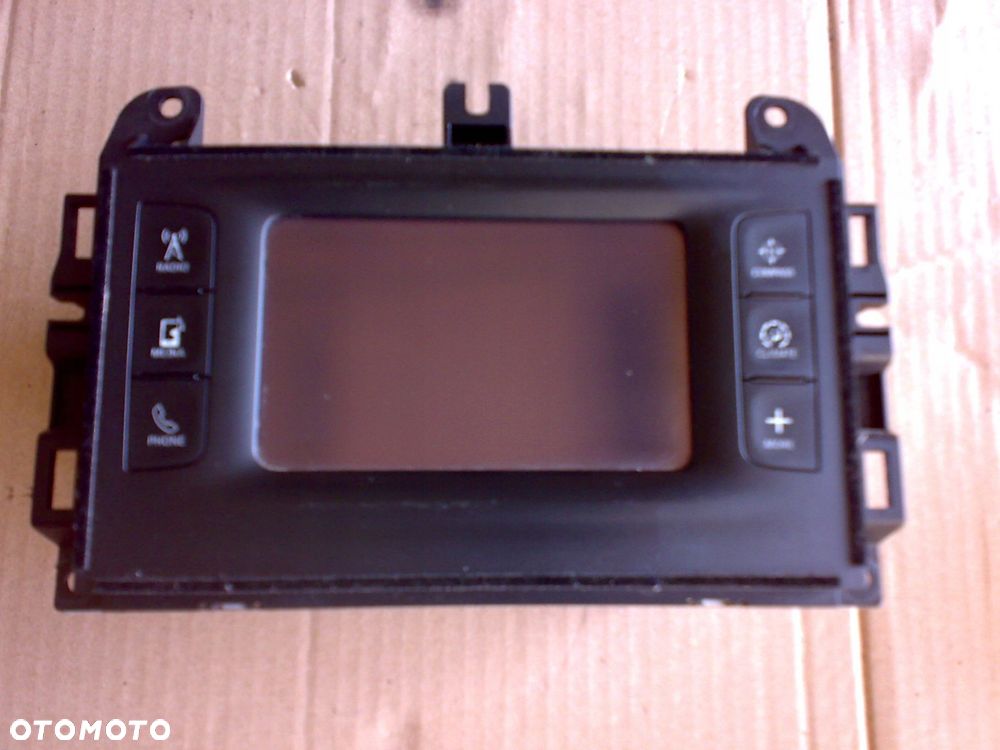 dodge durango 2014 2018 wyświetlacz radio panel idealny - 1