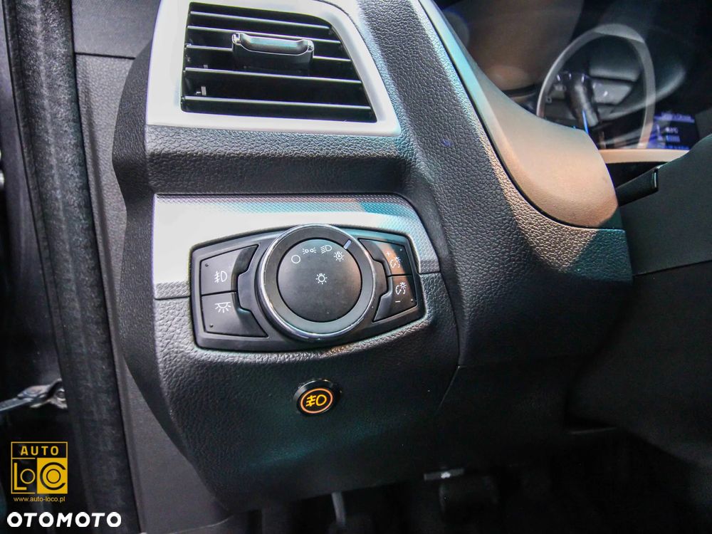Ford Explorer - 34