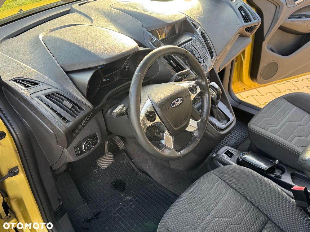Ford Tourneo Connect Grand - 9