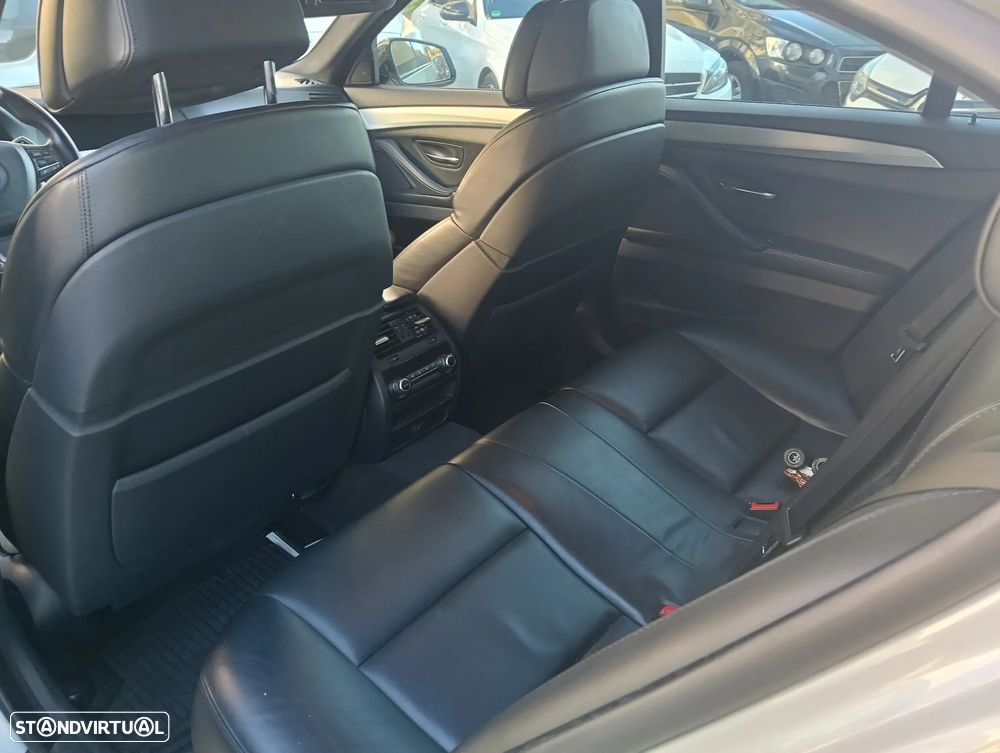 BMW M550d xDrive Auto - 19