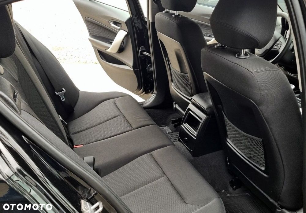 BMW Seria 1 - 25