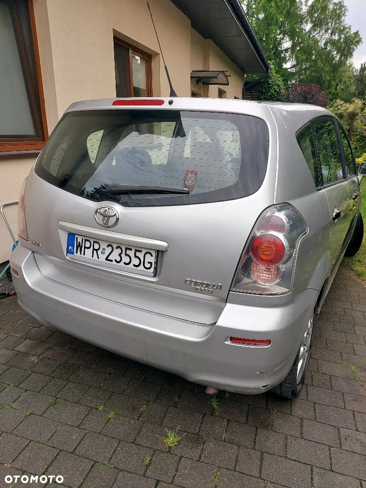 Toyota Corolla Verso 2.0 D-4D Sol - 6