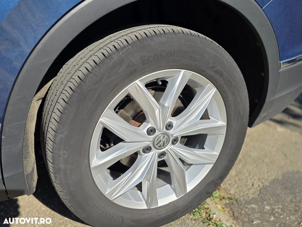 Volkswagen Tiguan 2.0 TDI DPF DSG 4Mot Comfortline - 11