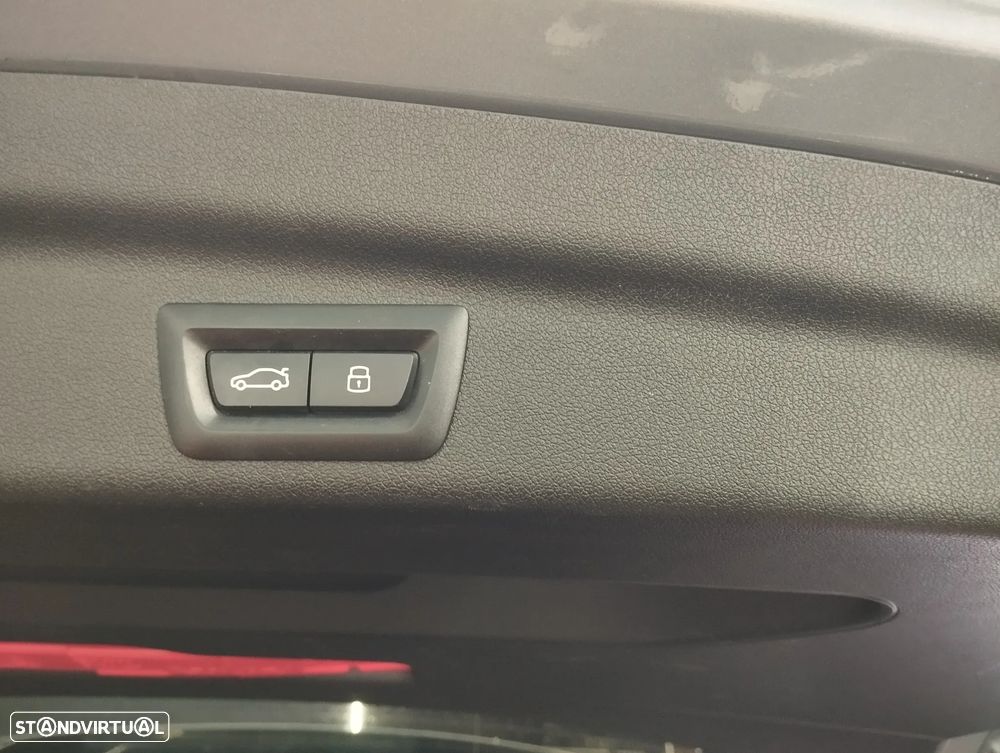 BMW 218 Active Tourer i Auto - 15