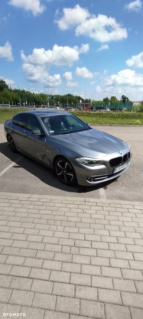 BMW Seria 5 528i xDrive - 1