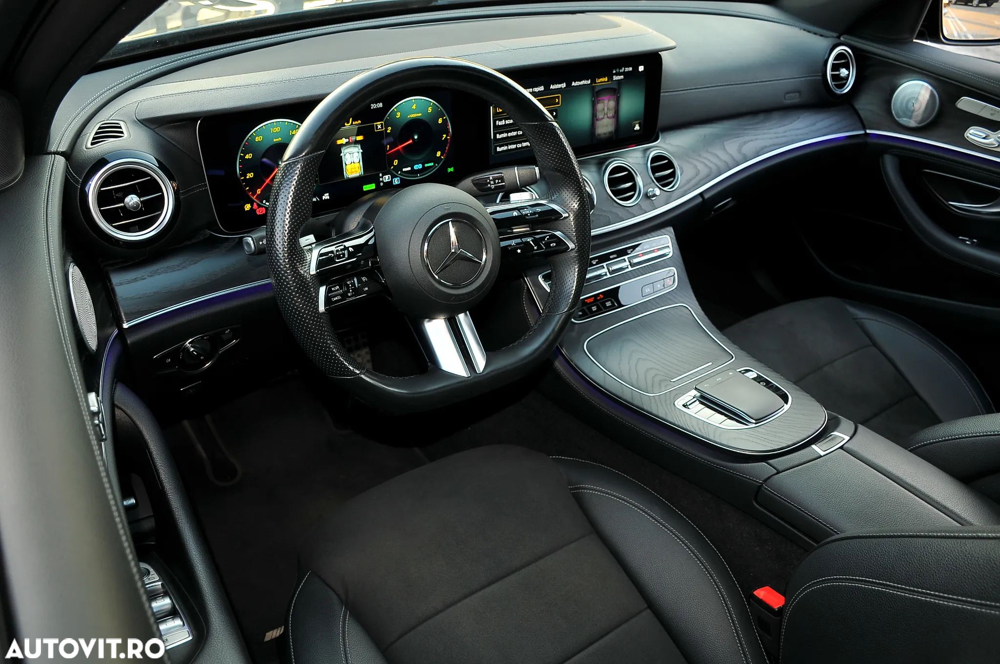Mercedes-Benz E - 12