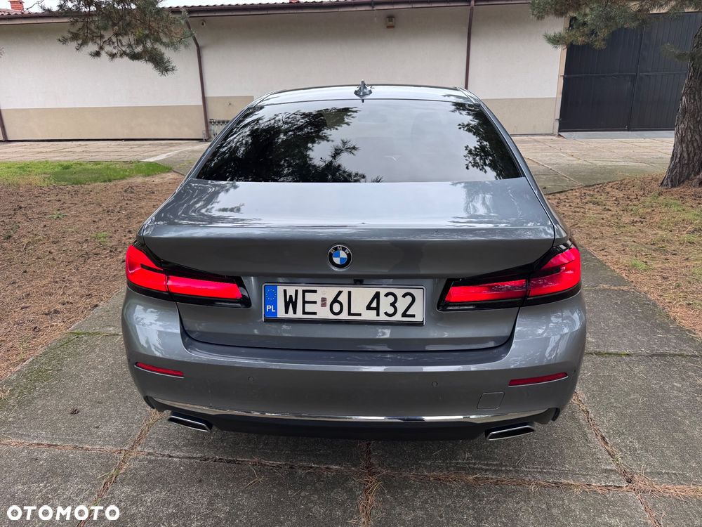 BMW Seria 5 520d xDrive mHEV Luxury Line sport - 6