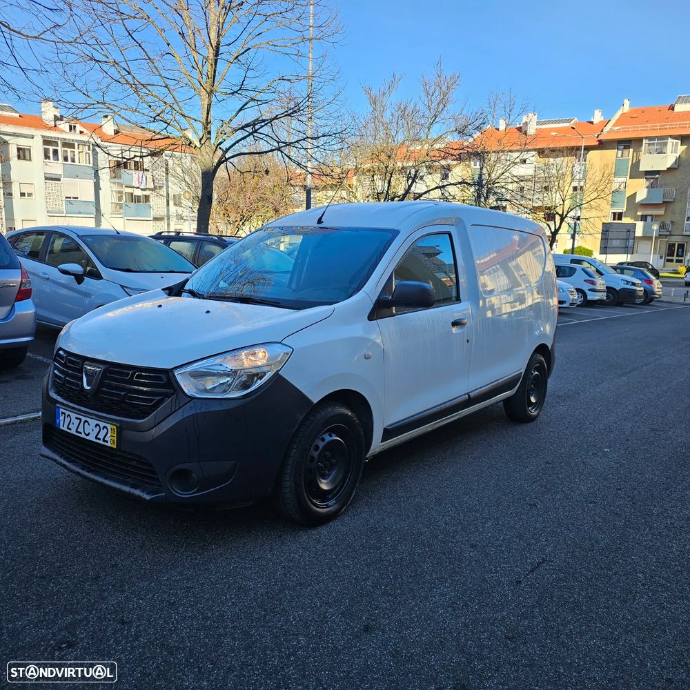 Dacia Dokker isótermica - 24