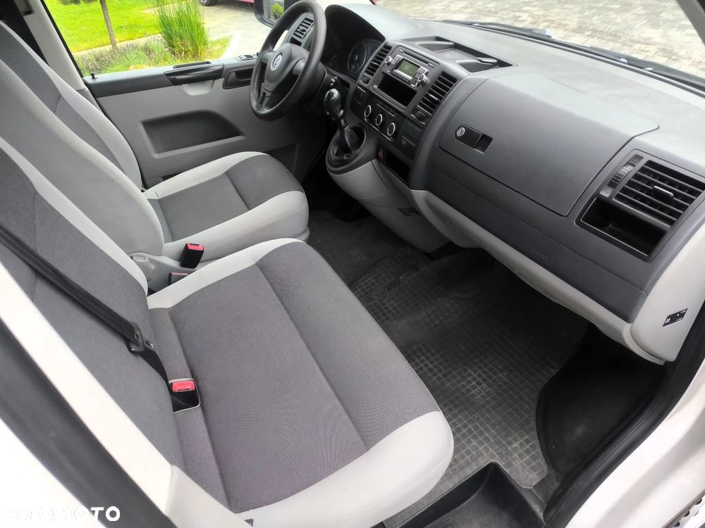 Volkswagen Transporter - 10