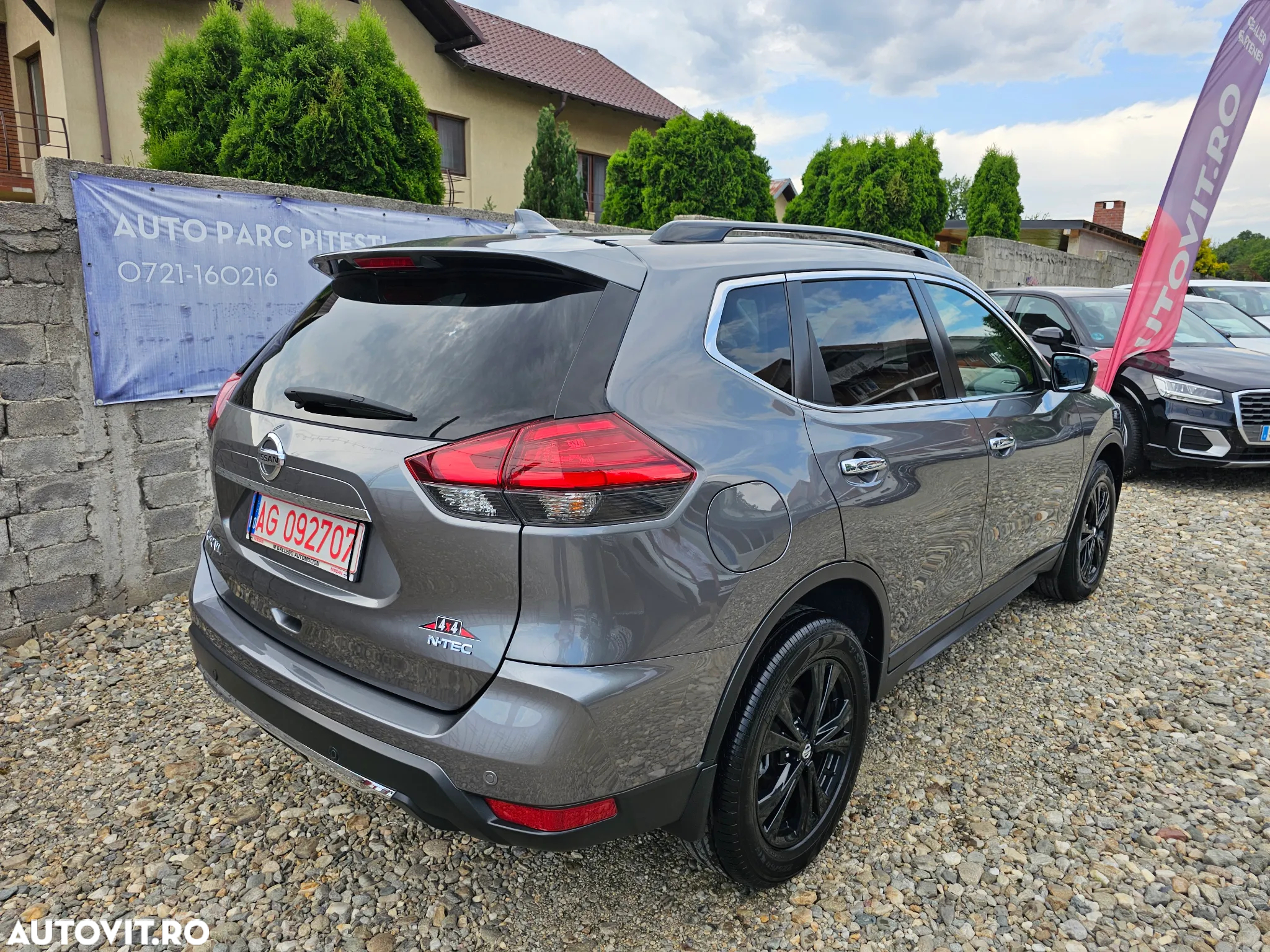 Nissan X-Trail 1.7 dCi ALL-MODE 4x4i Xtronic N-TEC - 4