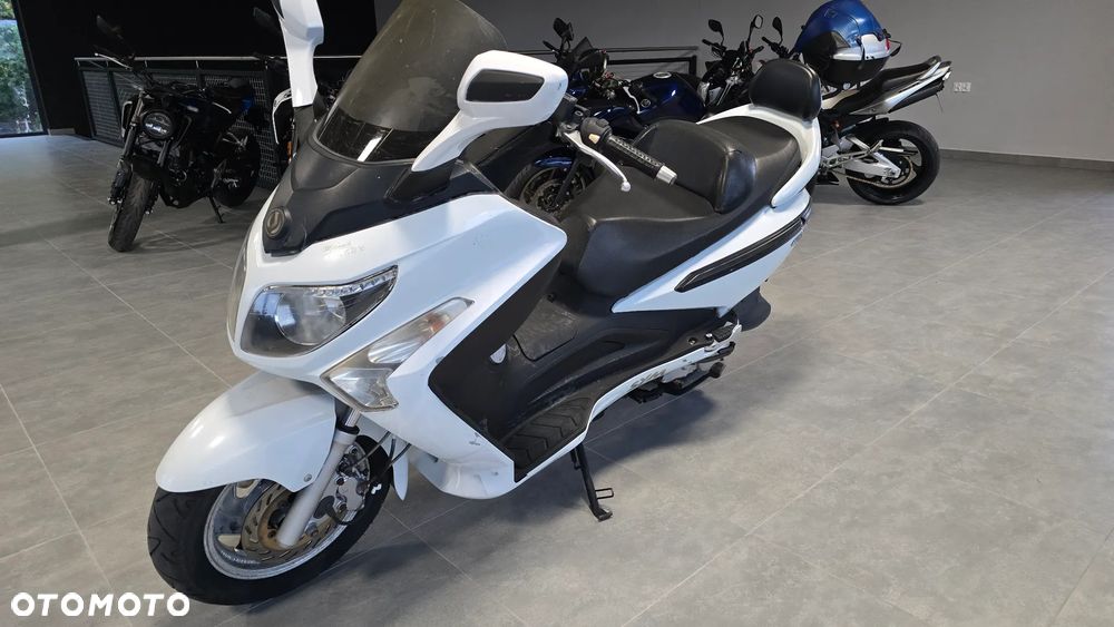 SYM GTS - 2