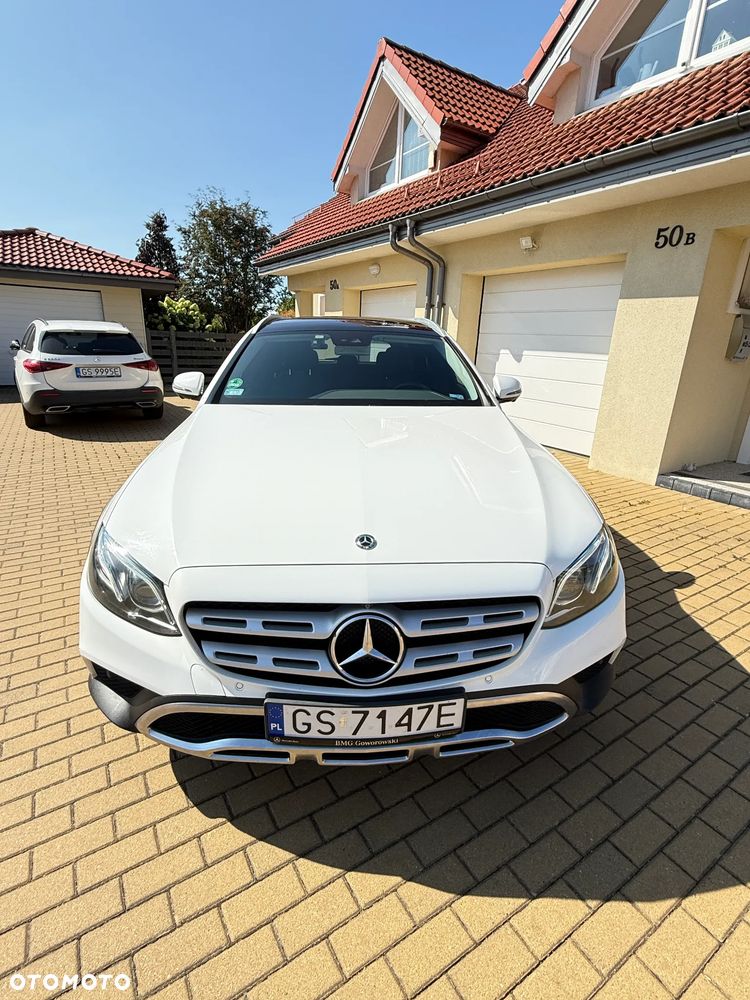 Mercedes-Benz Klasa E 220 d 4-Matic All-Terrain - 3