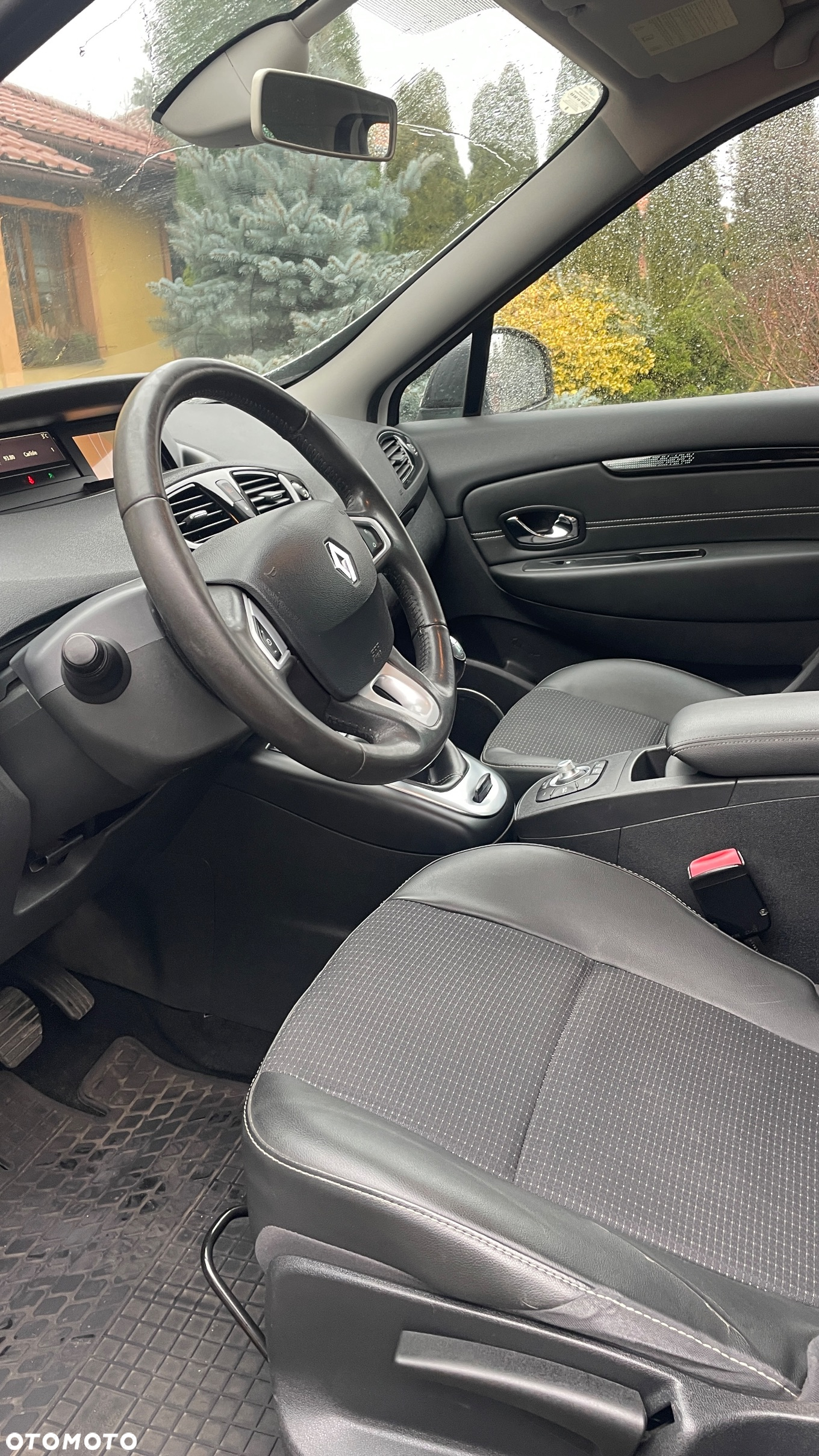 Renault Scenic - 10