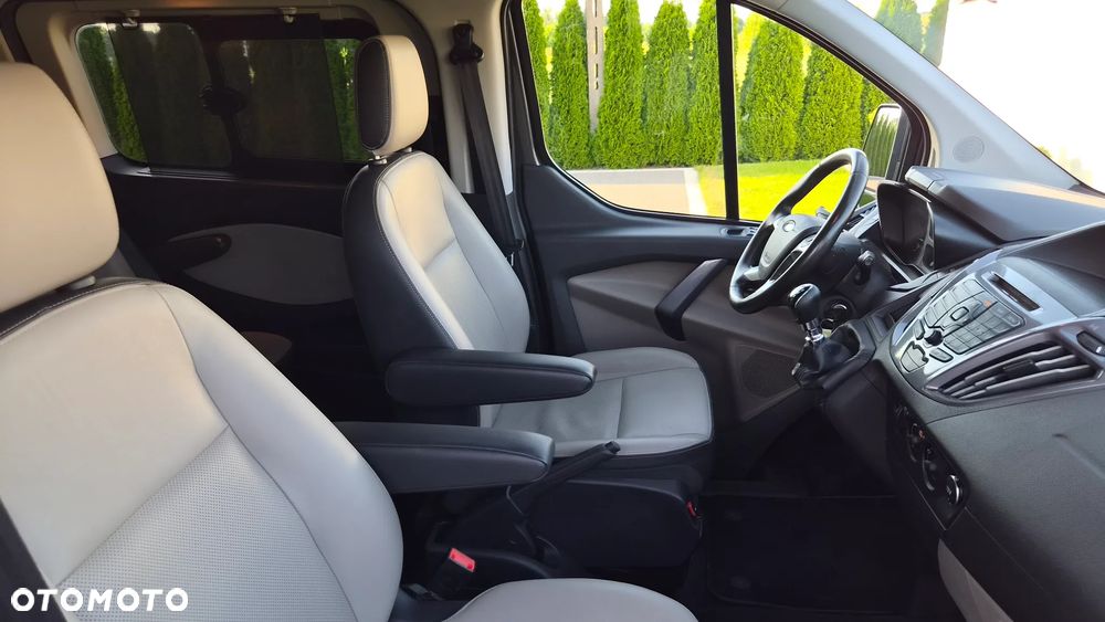 Ford Tourneo Custom 2.0 TDCi L2 Titanium - 15