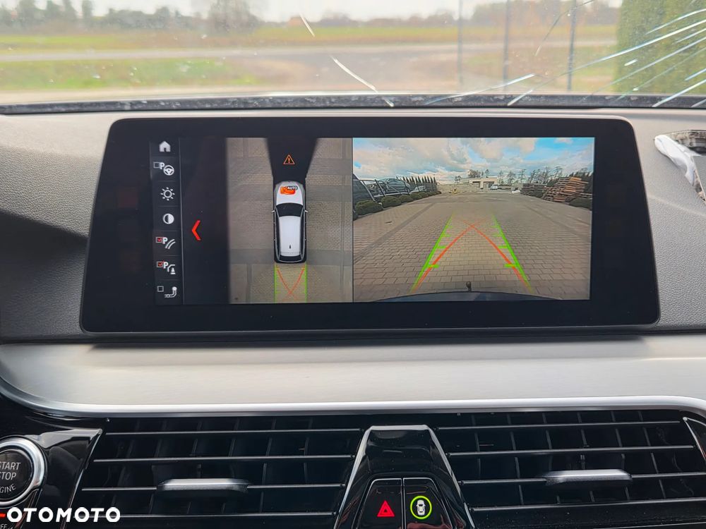 BMW Seria 5 530d xDrive Sport Line - 19