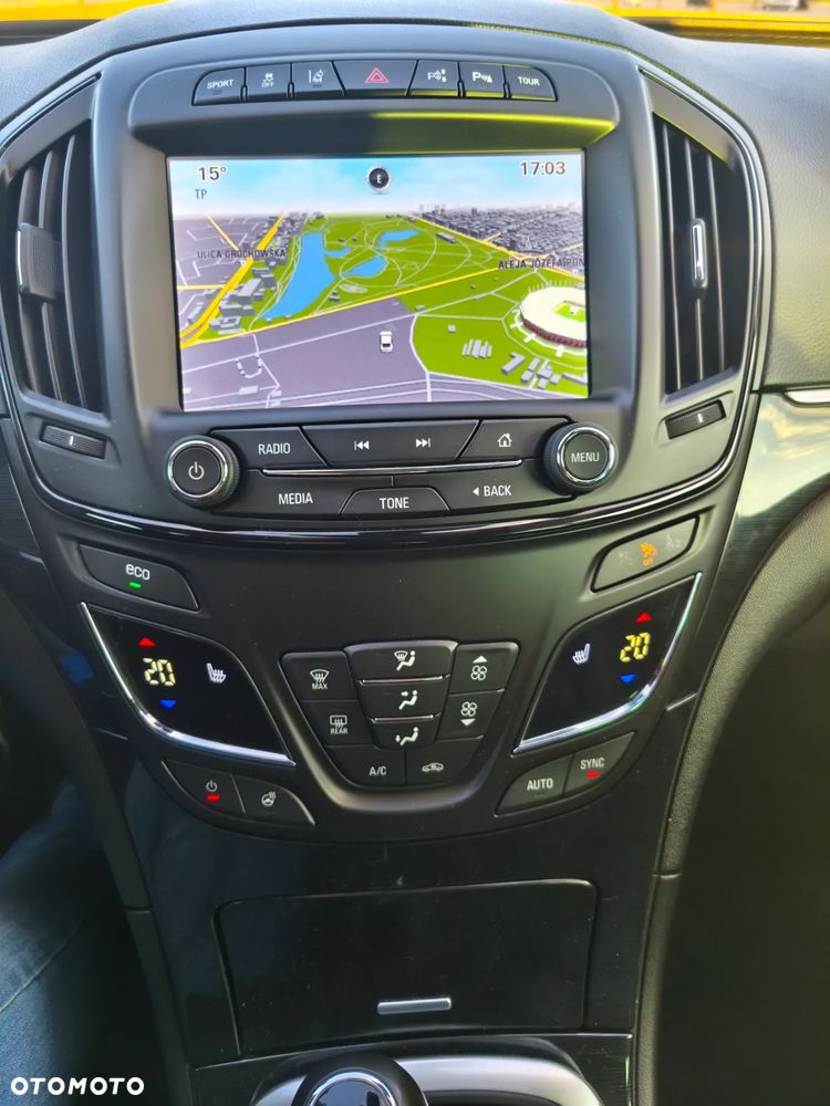 Opel Insignia 2.0 T SportsTourer 4x4 ecoFLEX Start/Stop - 12