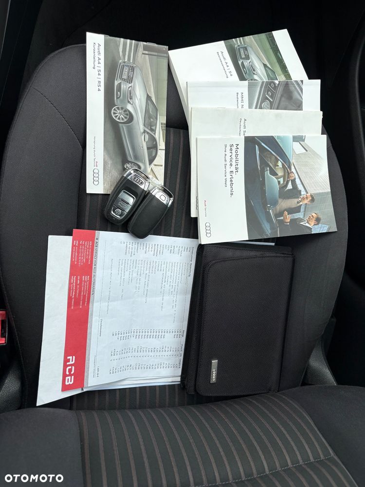 Audi A4 Avant 2.0 TDI - 14