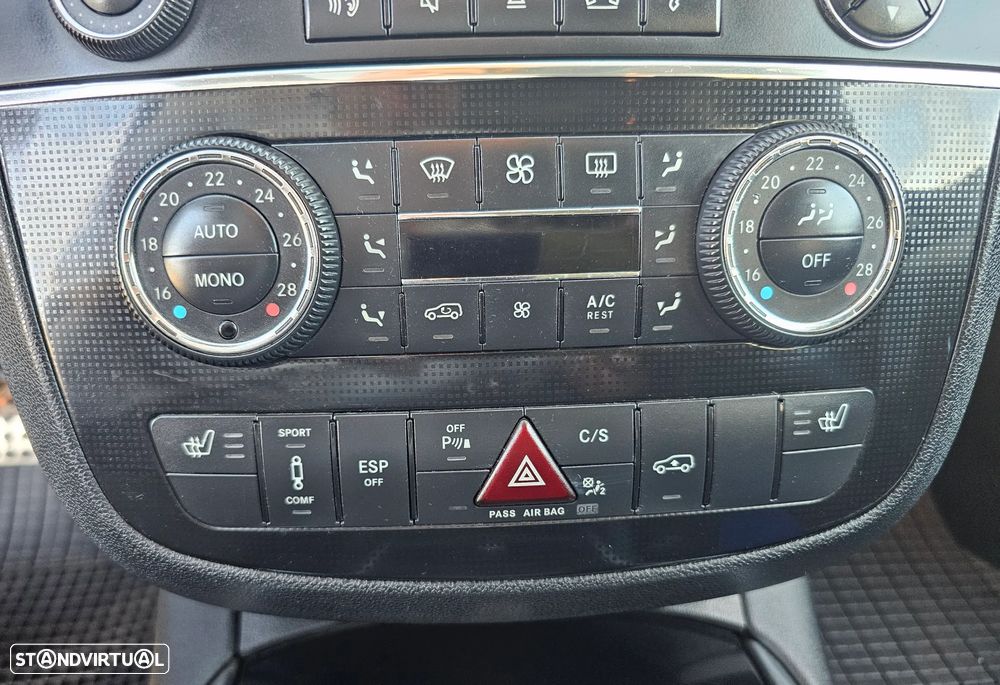 Mercedes-Benz R 320 CDI 4-Matic Longo - 24