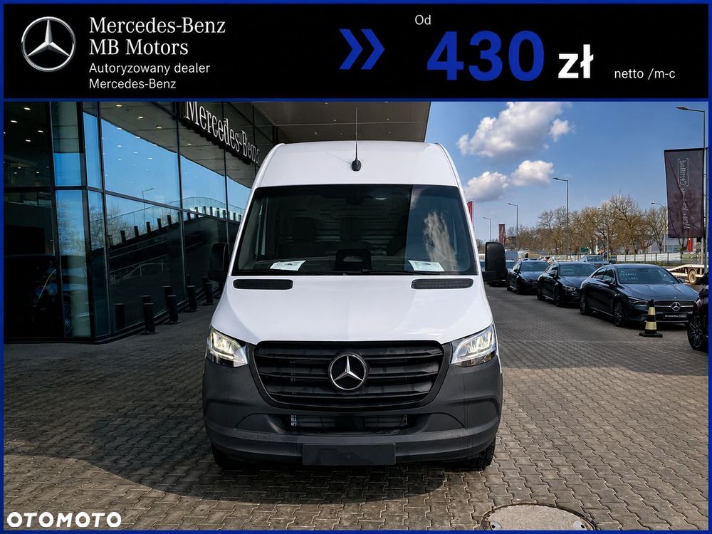 Mercedes-Benz Sprinter - 2