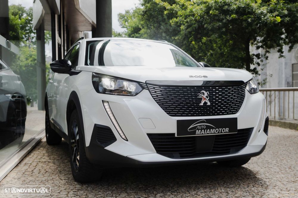 Peugeot 2008 1.2 PureTech Allure Pack EAT8 - 6