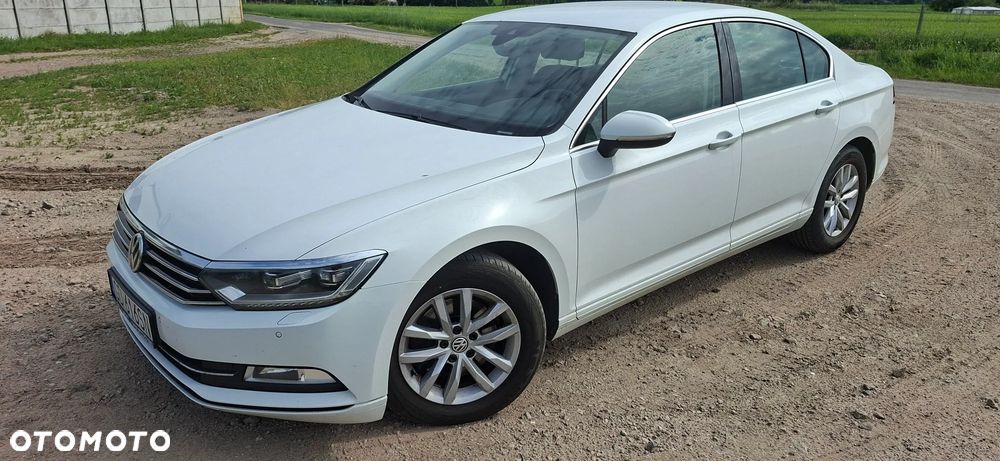 Volkswagen Passat 2.0 TDI SCR Comfortline - 2