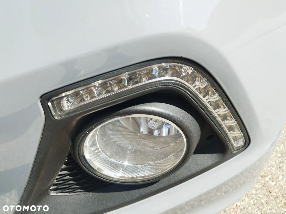 Hyundai i10 - 30