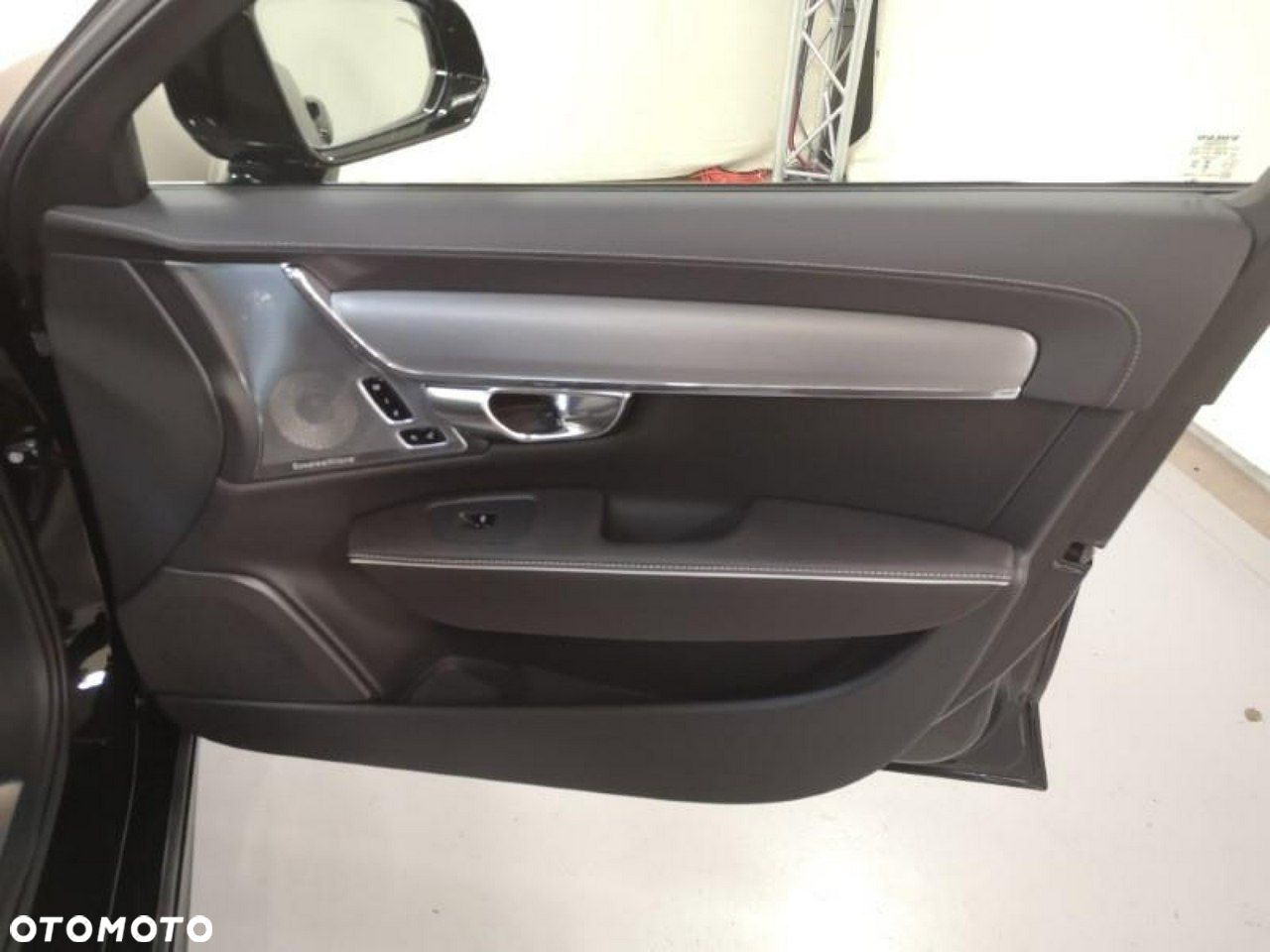 Volvo S90 - 13
