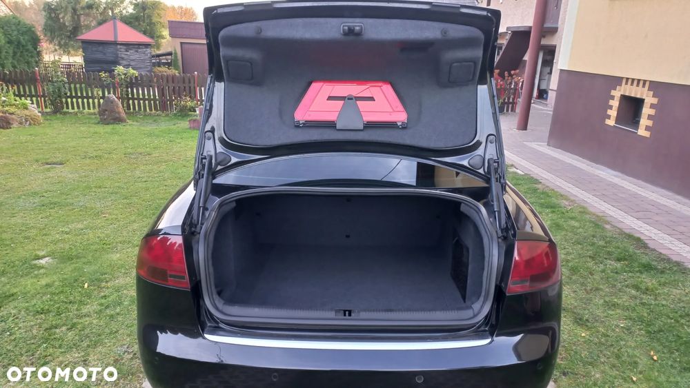 Audi A4 Limousine 2 - 15