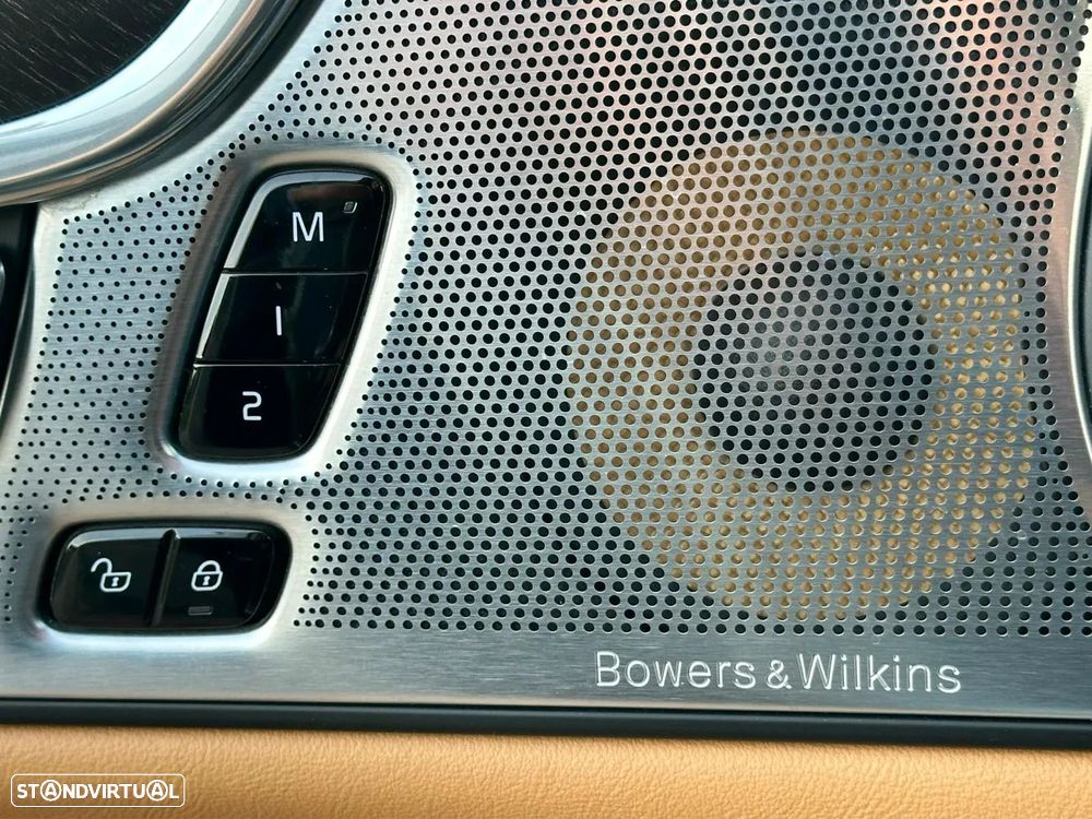Volvo V90 D4 AWD Geartronic Momentum - 12