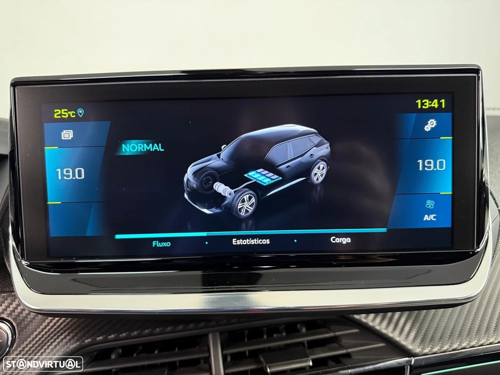 Peugeot e-2008 50 kWh GT Line - 8