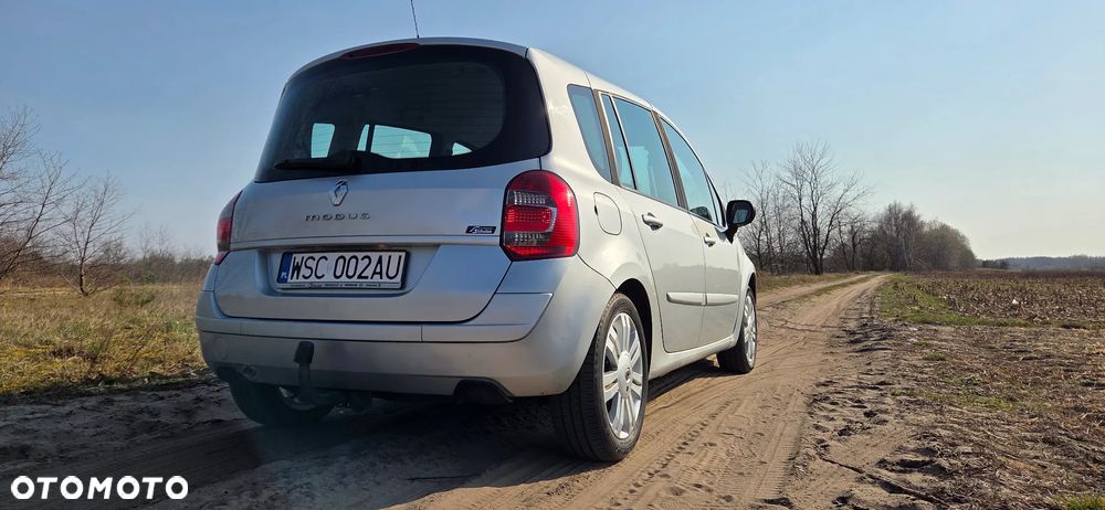 Renault Modus - 14