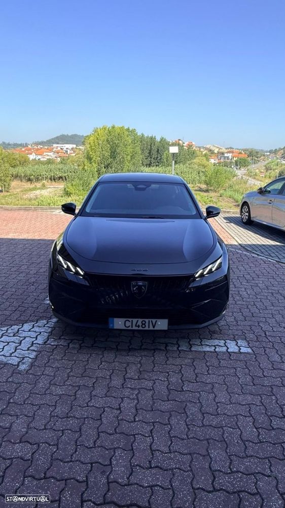 Peugeot 408 - 1