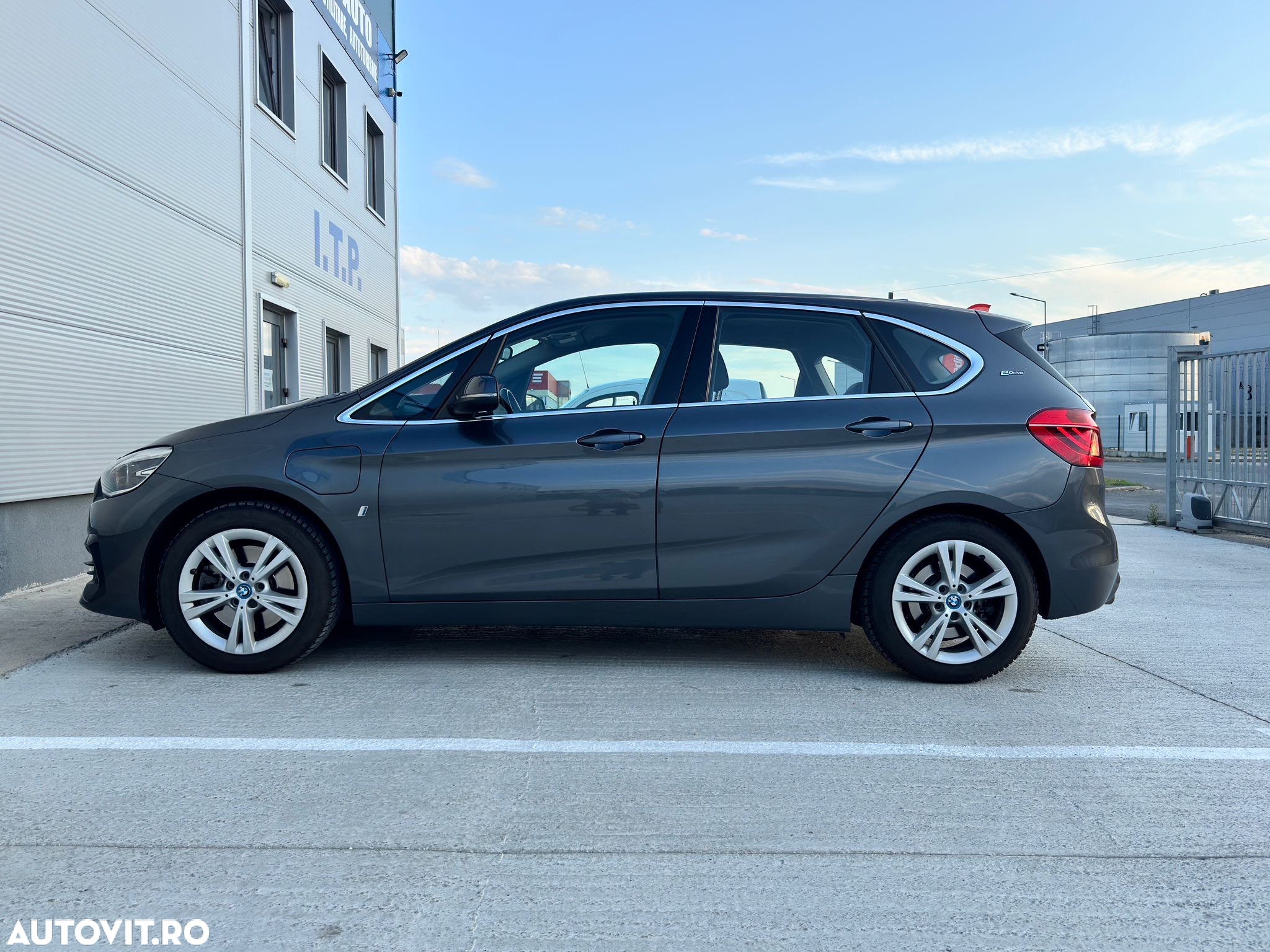 BMW Seria 2 225xe iPerformance AT Luxury Line - 40