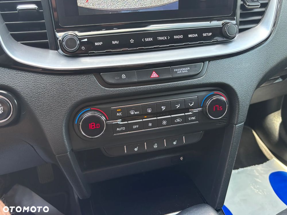 Kia Ceed 1.4 T-GDI L Business Line Plus DCT - 24