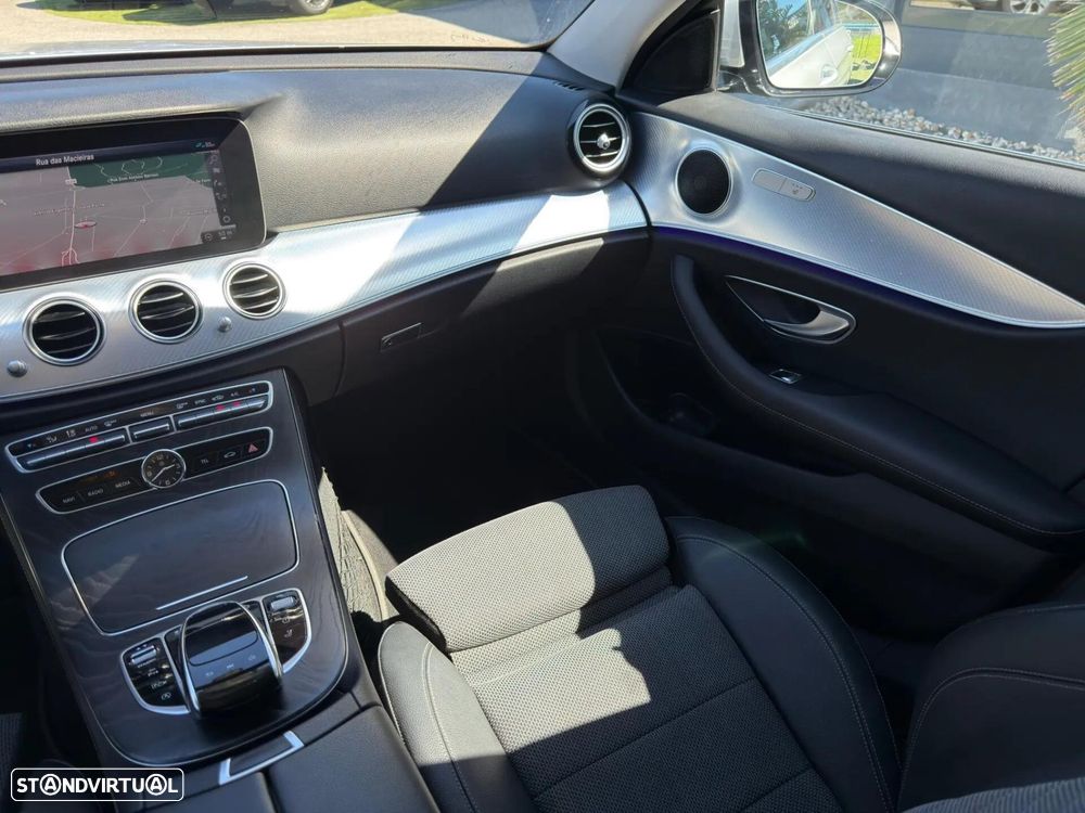 Mercedes-Benz E 220 d Avantgarde - 27