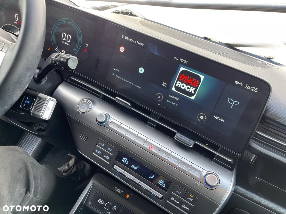 Hyundai Kona 1.6 GDI DCT Trend - 18