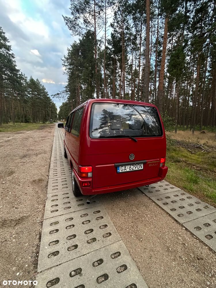 Volkswagen Multivan Standard - 9
