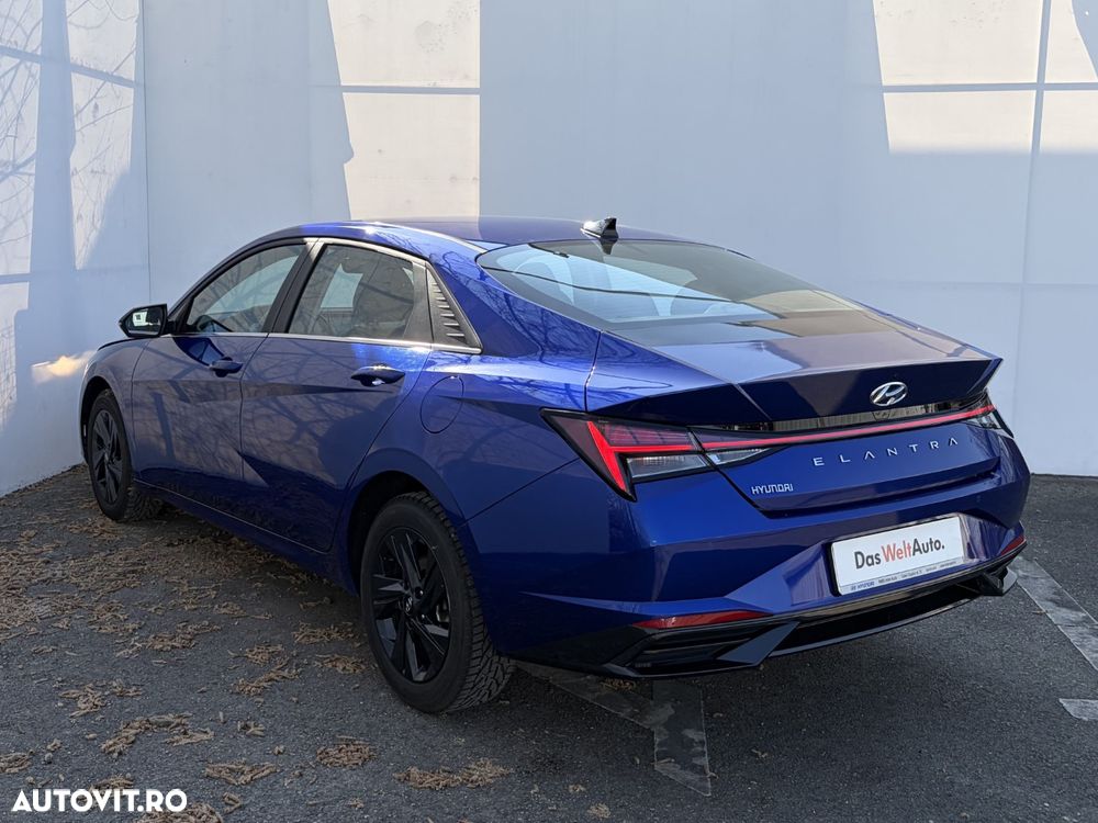 Hyundai Elantra 1.6 l 123 CP CVT Exclusive - 4