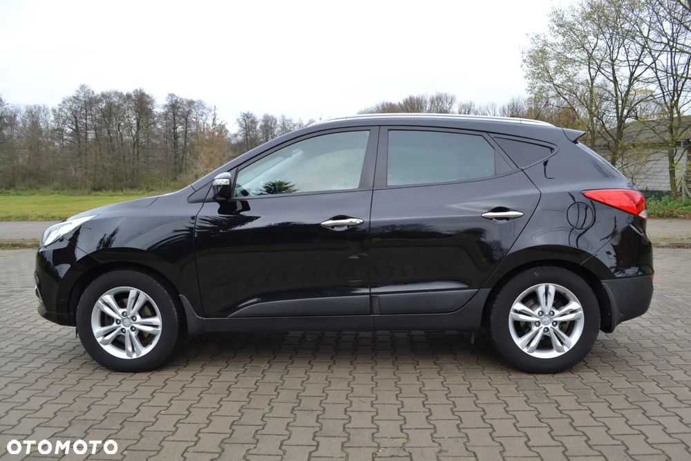 Hyundai ix35 2.0 CRDi 4WD Automatik Premium - 2