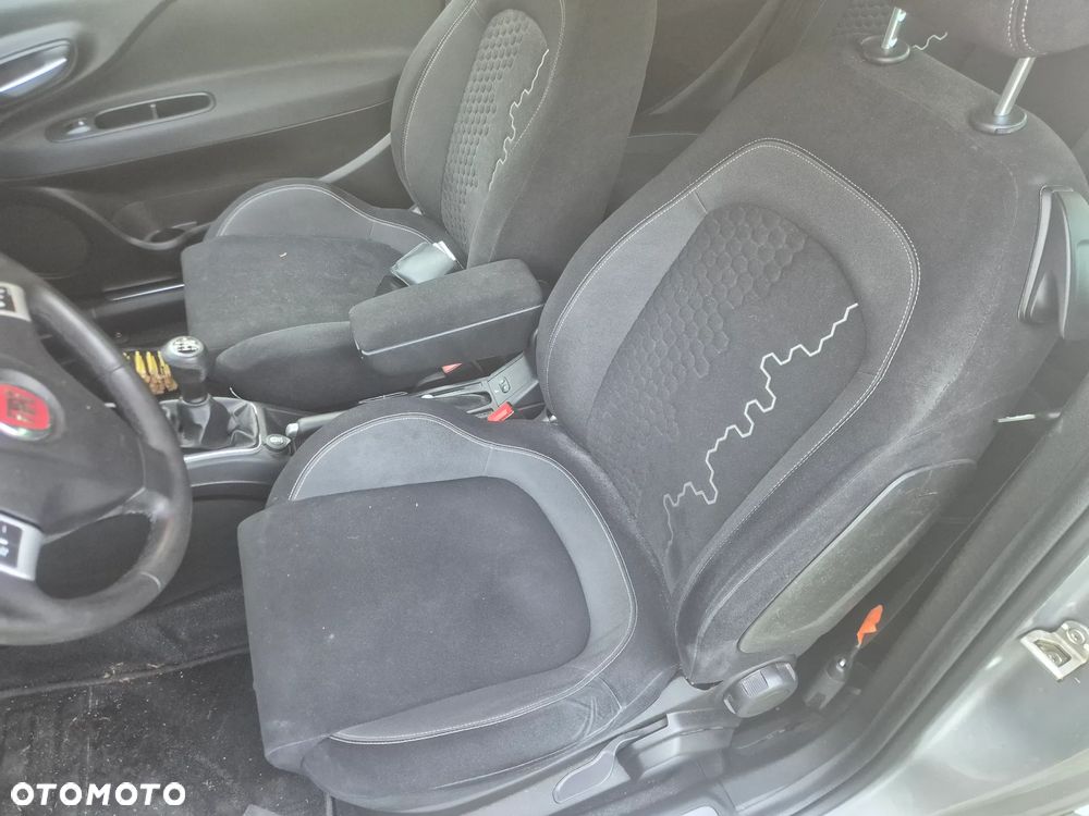 Fiat Punto 2012 - 9