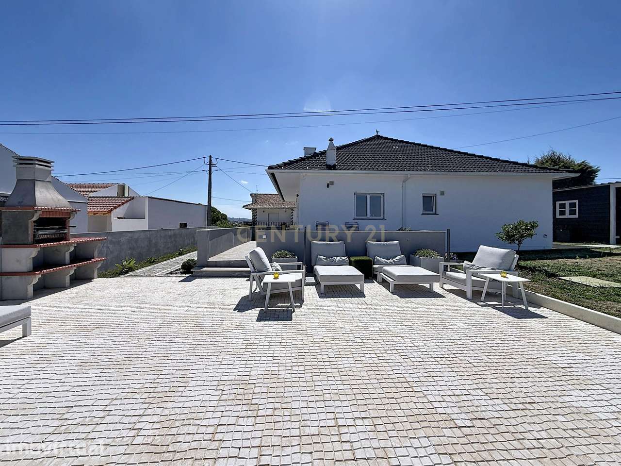 Moradia isolada com amplo terreno de 1.350 m², junto a Alcobaça - Grande imagem: 3/60