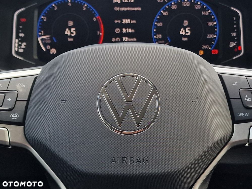 Volkswagen T-Roc 1.5 TSI Life DSG - 28