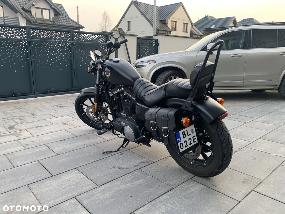 Harley-Davidson Sportster Iron 883 - 9